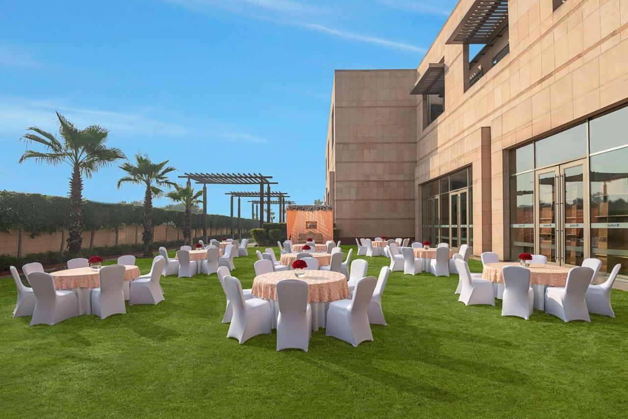 Radisson Blu Hotel Amritsar Zewnętrze zdjęcie The Westin, Gurgaon