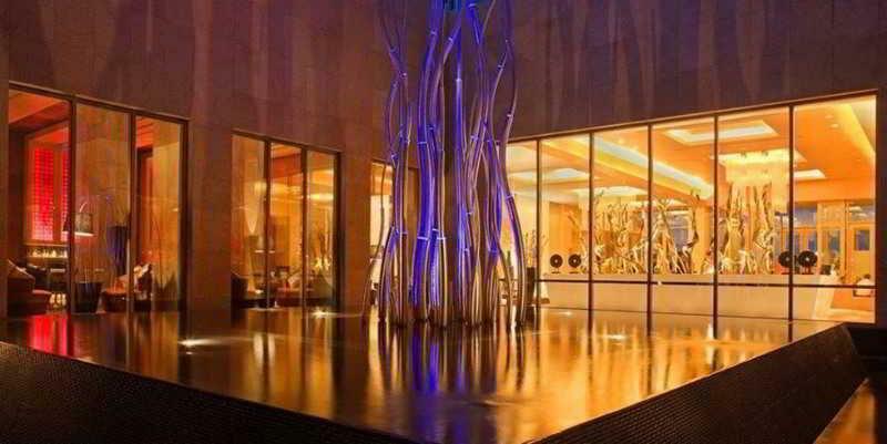 Radisson Blu Hotel Amritsar Zewnętrze zdjęcie The interior of the hotel
